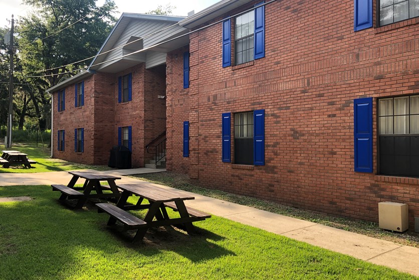 Bradford Oaks Apartments In Tallahassee Fl Rent Tally