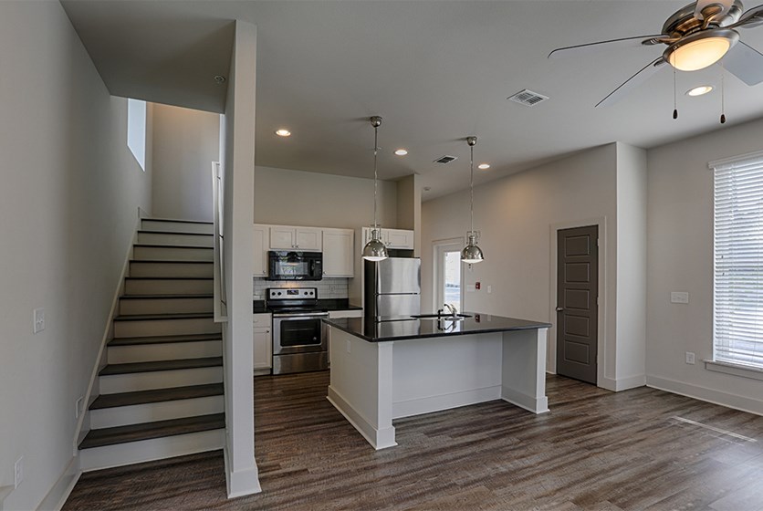 The Highlands Apartment Cottages In Tallahassee Rent Tally